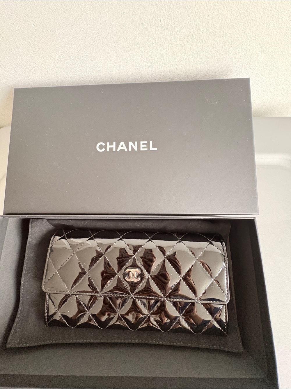 CHANEL Black Quilted Patent Leather Brilliant Continental Long Flap Wallet